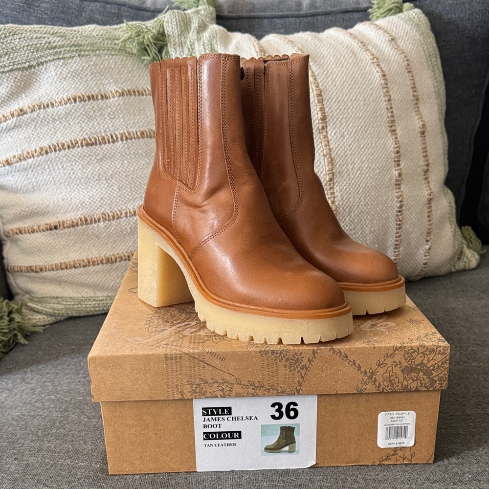Free People James Chelsea Tan Leather Platform Chunky Heel Boots 36
